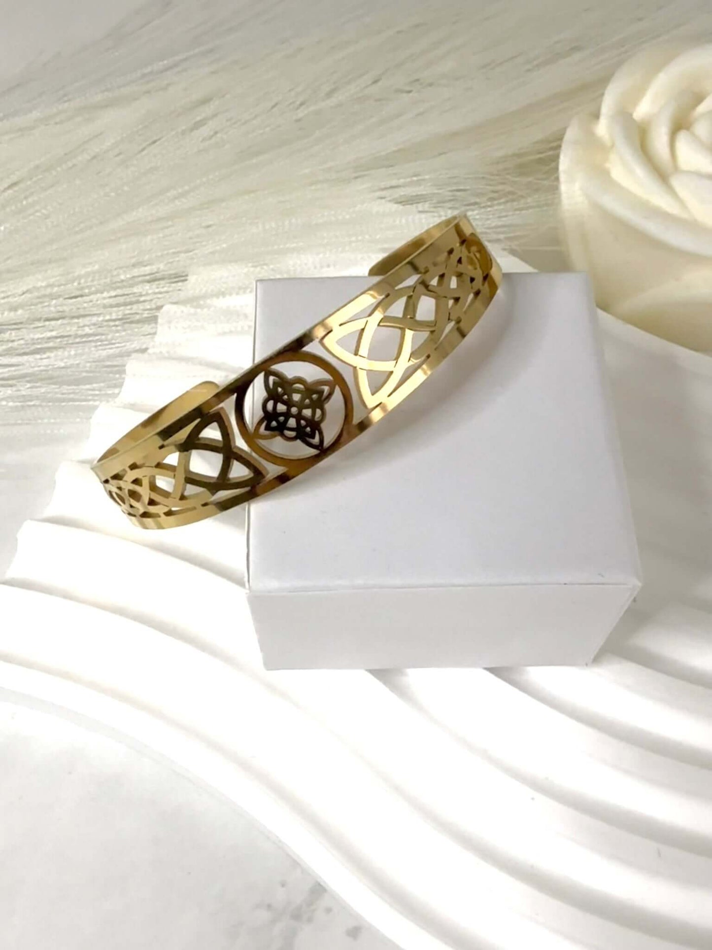 BALI - Bracelet Jonc Manchette Dorée en Acier Inoxydable