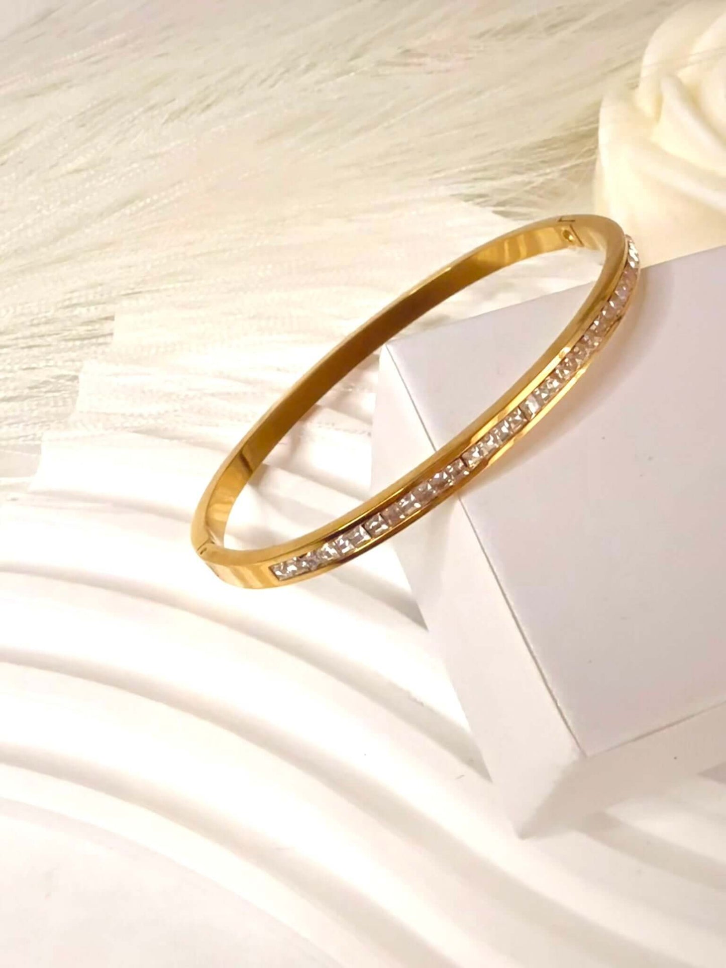 Bracelet Jonc CAROLL en Acier Inoxydable avec Strass