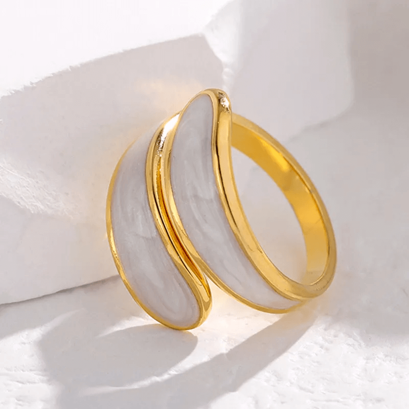 DIANE - Bague Feuille Nacrée en Acier Inoxydable