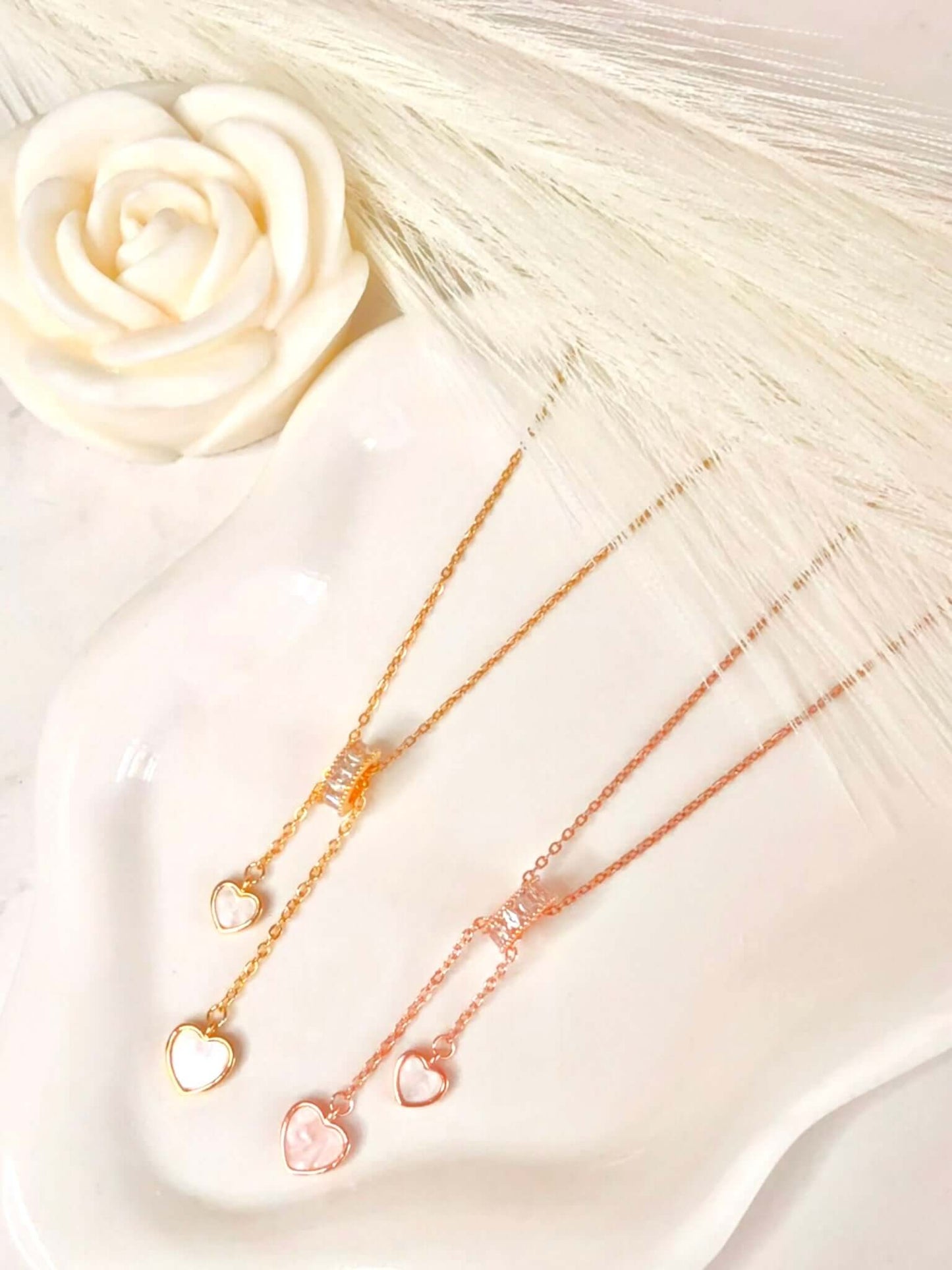 NOVA - Collier « Y » Cœurs en Acier Inoxydable