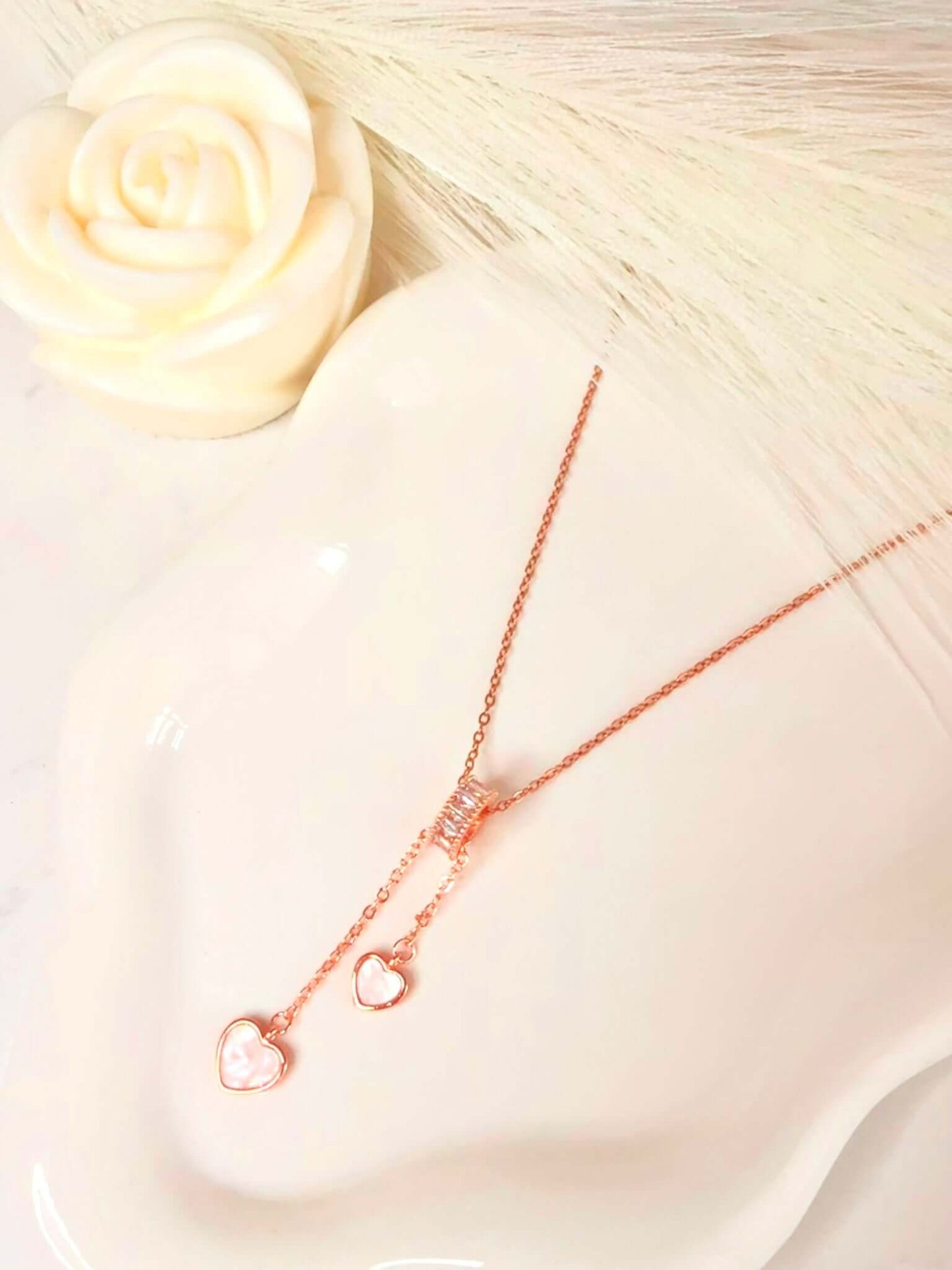 NOVA - Collier « Y » Cœurs en Acier Inoxydable