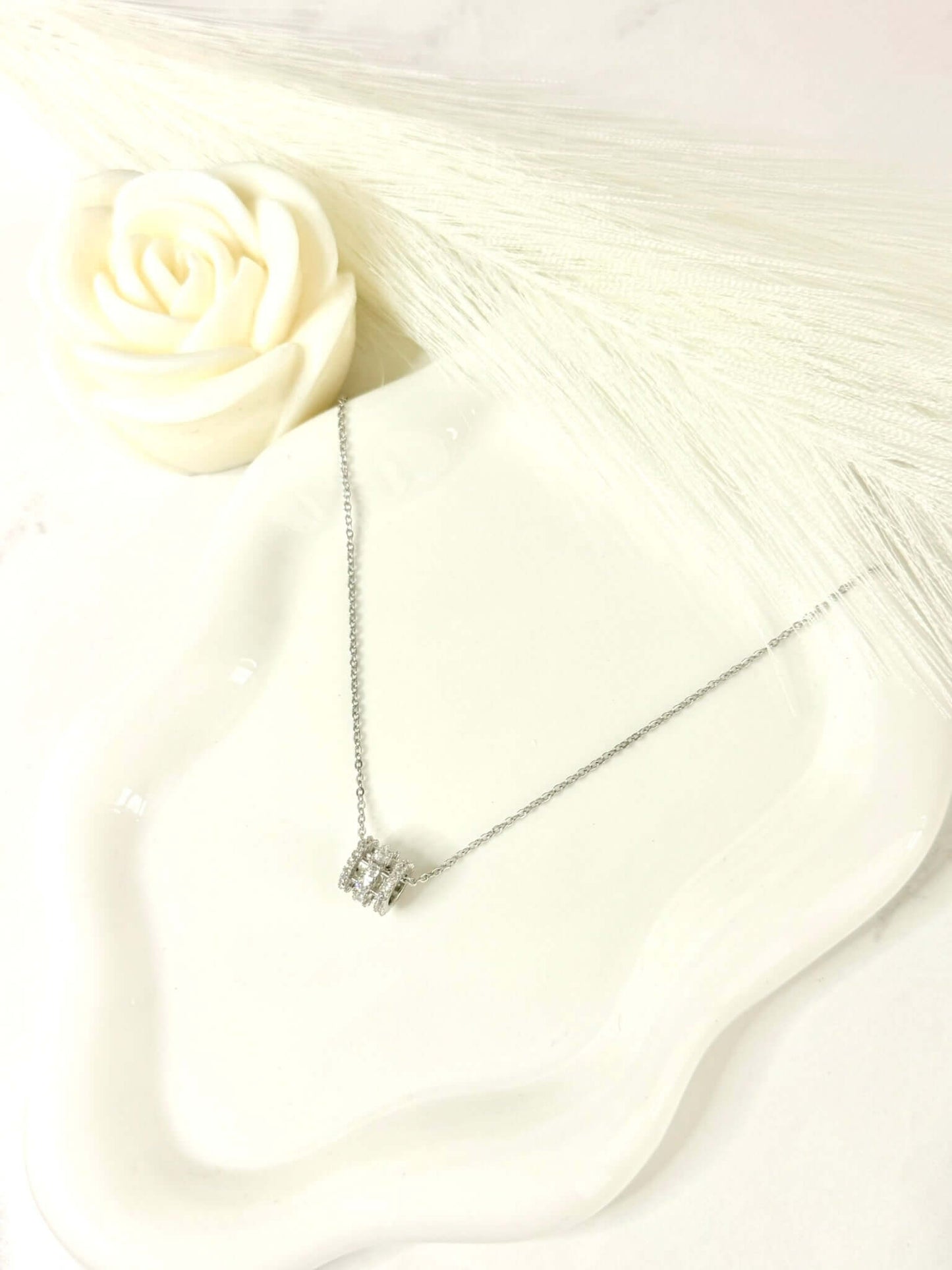 EMMA - Collier Rosace Argent en Acier Inoxydable